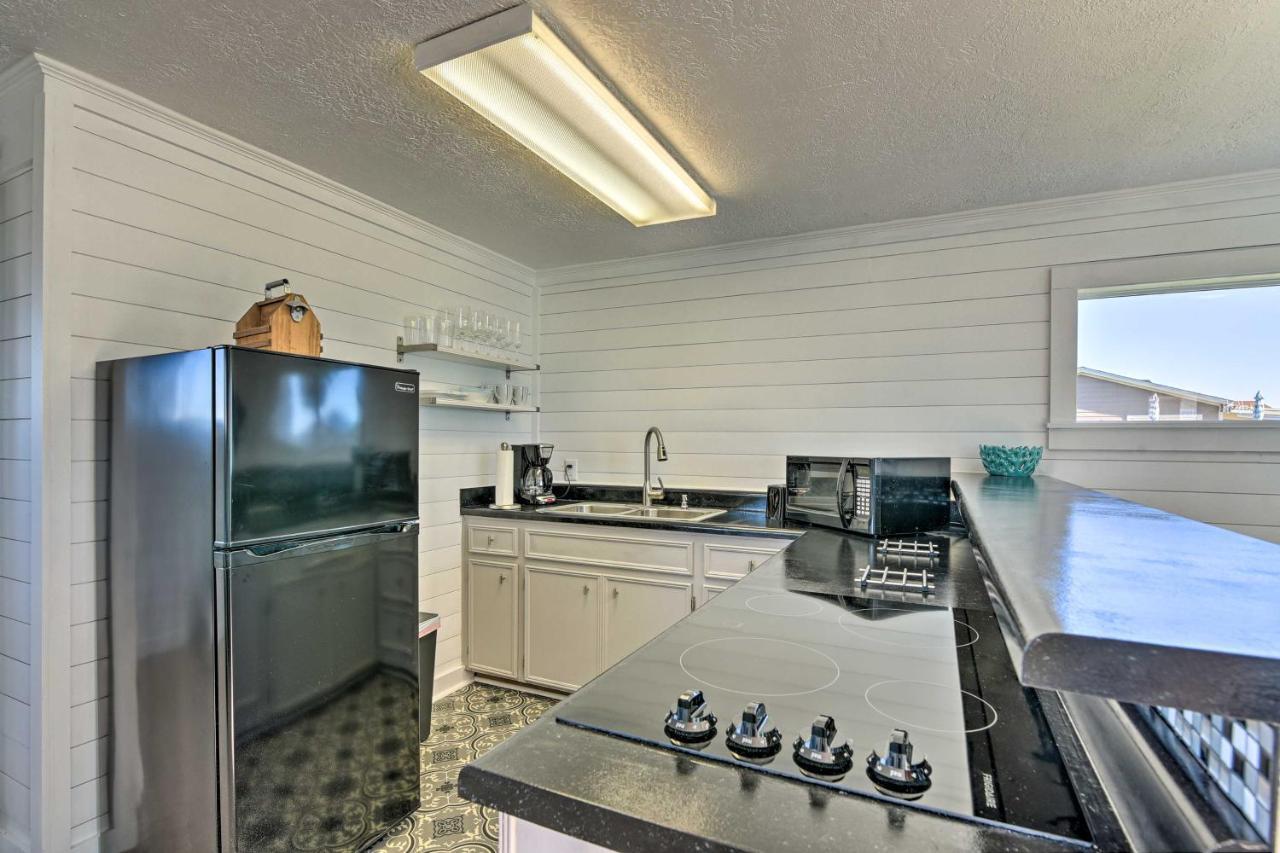 Open-Concept Cottage Less Than 1 Mi To Beach! Surfside Beach Luaran gambar