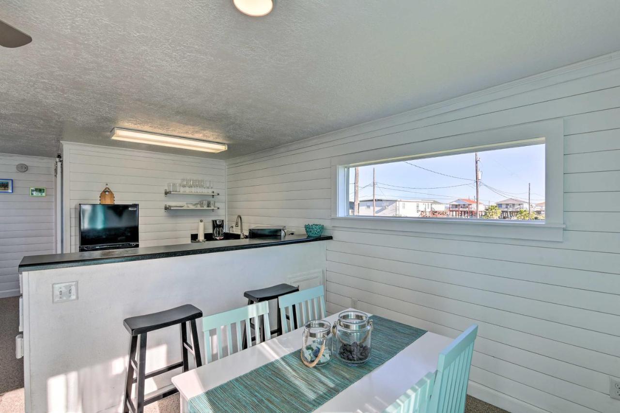 Open-Concept Cottage Less Than 1 Mi To Beach! Surfside Beach Luaran gambar