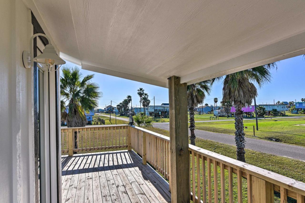 Open-Concept Cottage Less Than 1 Mi To Beach! Surfside Beach Luaran gambar